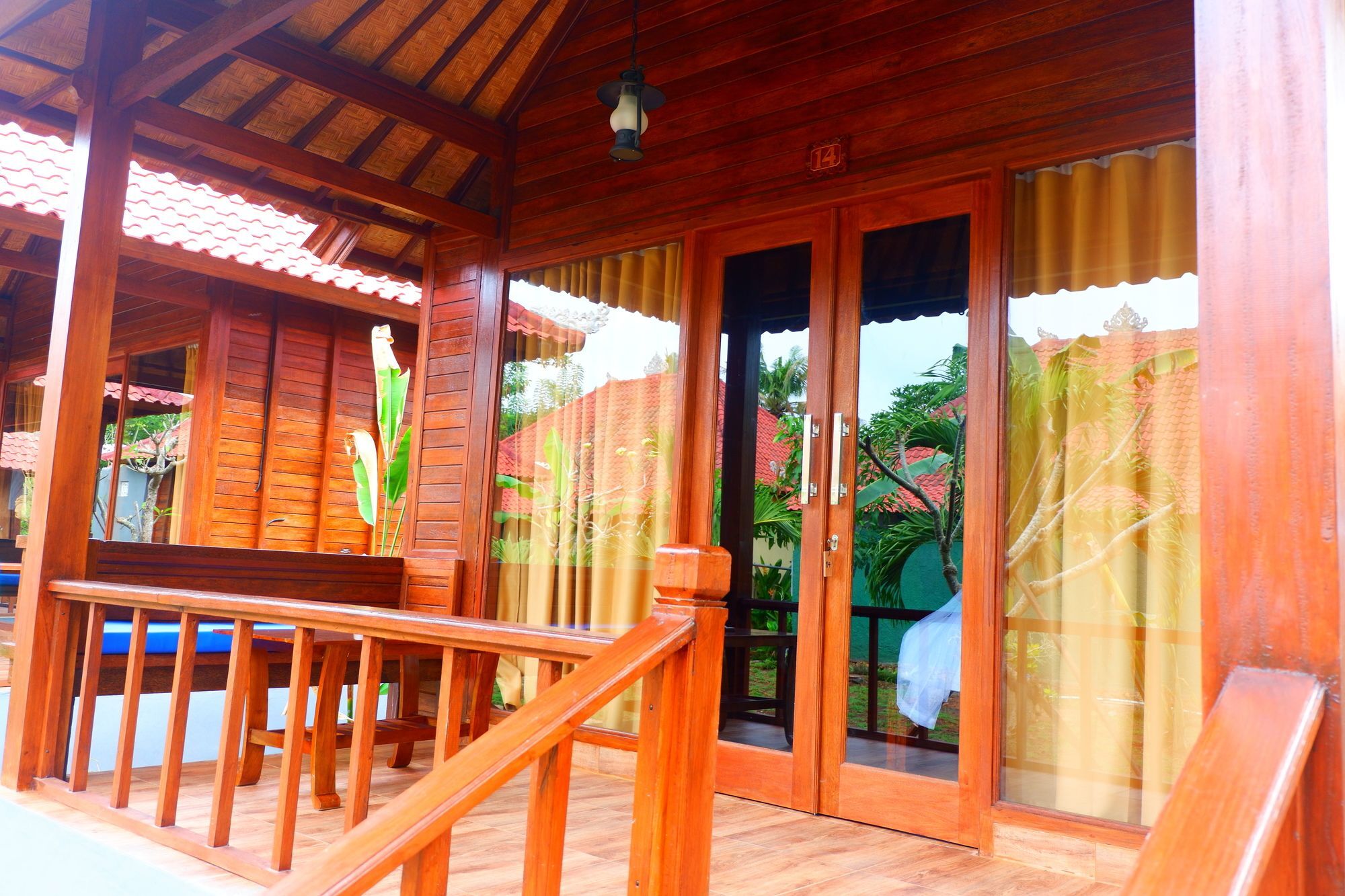 Taos House Nusa Lembongan Extérieur photo