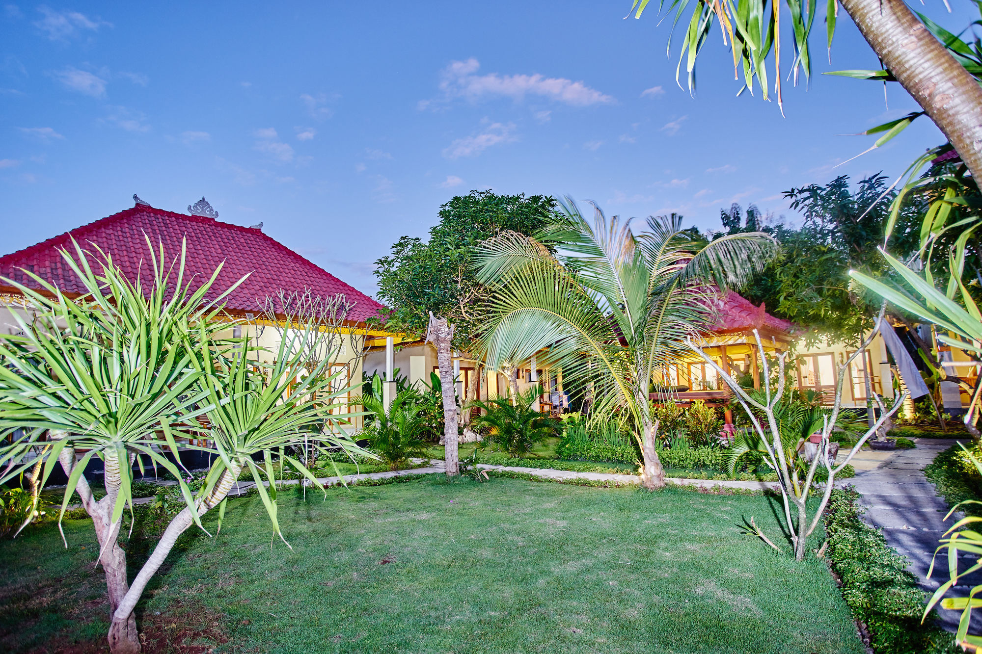 Taos House Nusa Lembongan Extérieur photo